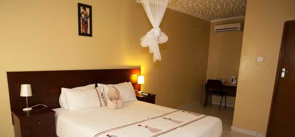 Nkanga Hotel Kasane Eksteriør billede