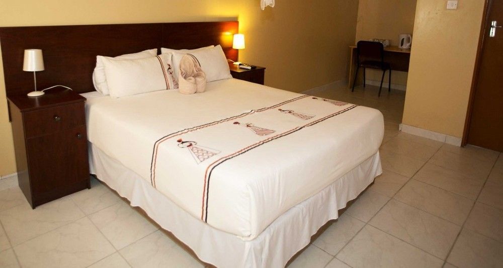 Nkanga Hotel Kasane Eksteriør billede